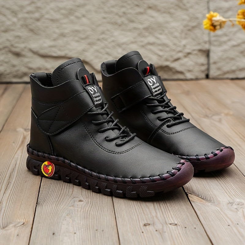 Snowfall | Hiking Boots
