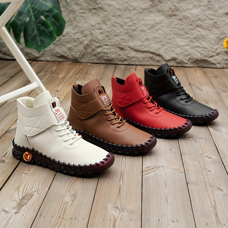Snowfall | Hiking Boots