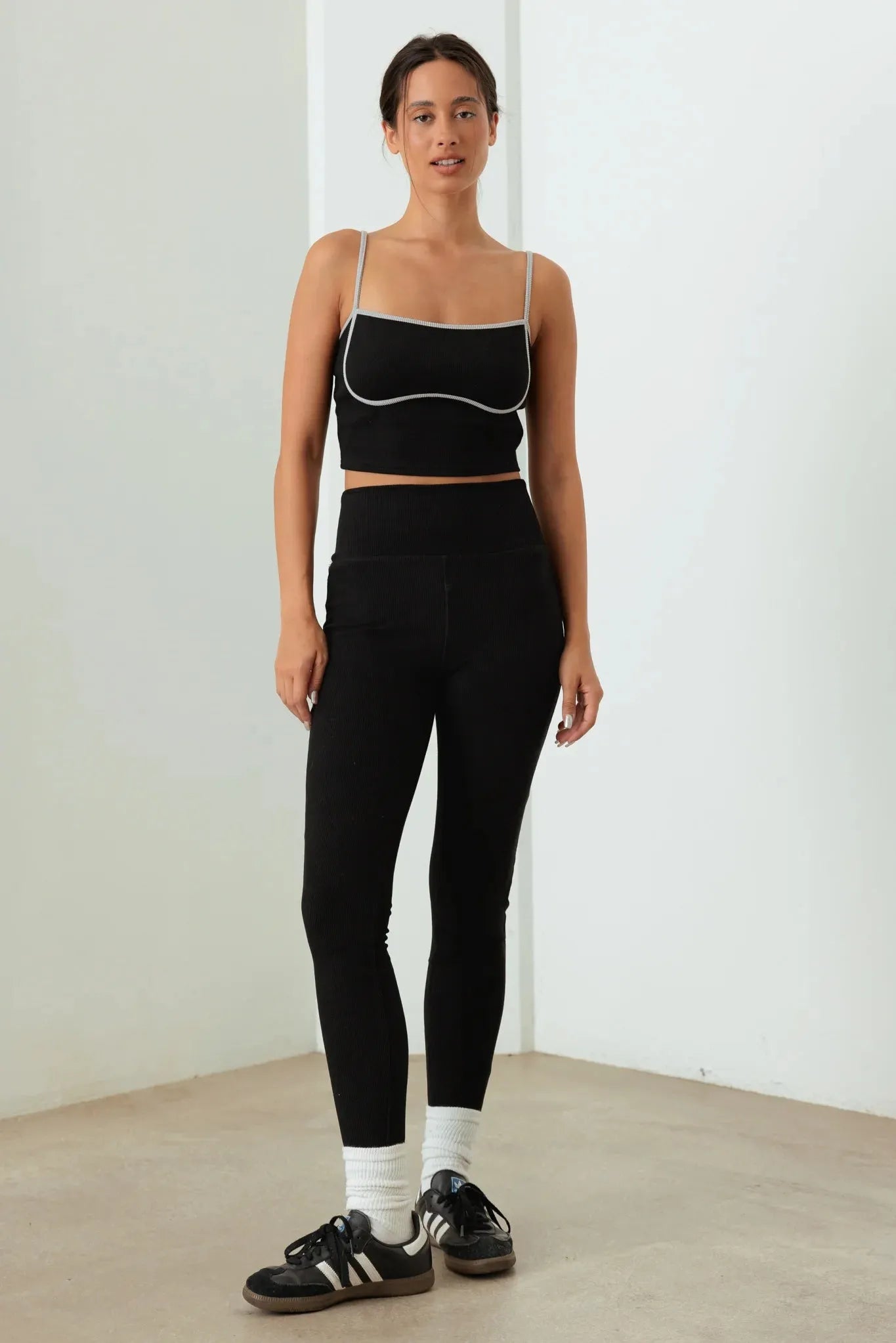 Esmere | Ribbed Crop Top & Leggings Set