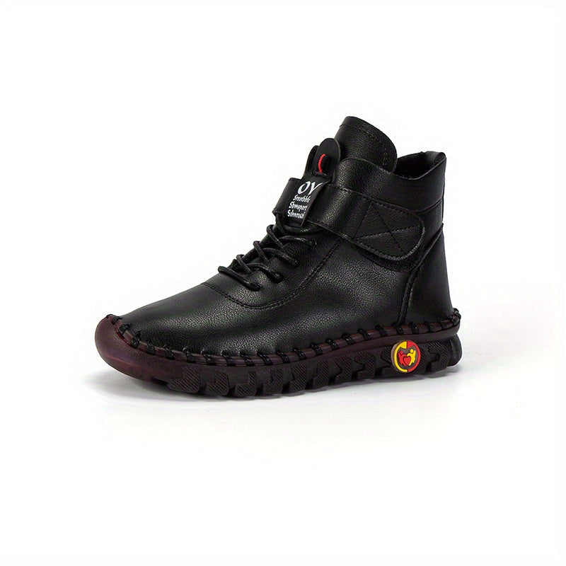 Snowfall | Hiking Boots