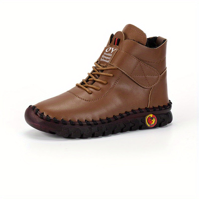 Snowfall | Hiking Boots