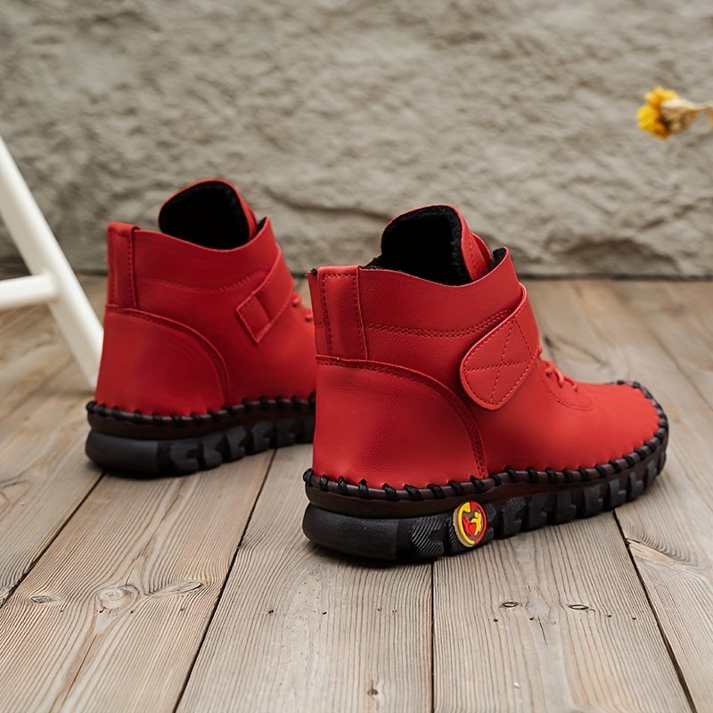 Snowfall | Hiking Boots